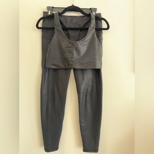 WMNS Old Navy Workout Set Shiny